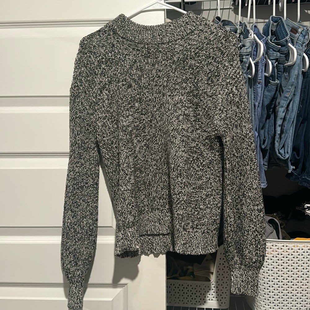 H&M Sweater